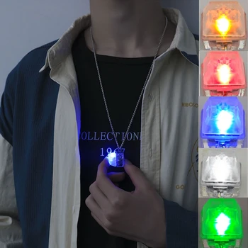 Creative Pandantiv Colier Tastatură Mecanică Întrerupător Colier de Lumină LED-uri Buton Colier Autism de Relief de Stres Jucărie